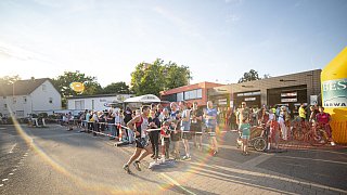 Hunderte starten beim 32. Bielefelder Feuerwehrlauf in Sieker