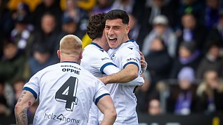 Arminia Bielefeld schlägt Osnabrück mit 1:0.
