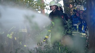 Waldbrand im Rhedaer Forst gelöscht
