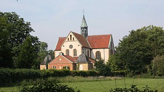 Wahrzeichen von OWL: Das Kloster Marienfeld