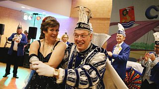 Beverungen: Carnevalsverein Weserbrücke Beverungen feiert Eröffnungsball