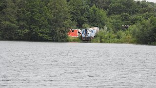 Fußgänger findet Leiche in Blankenhagener Baggersee