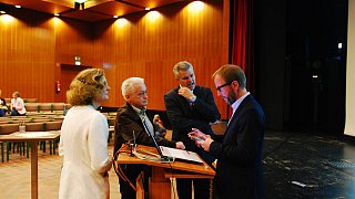 Oerlinghausen: Dirk Becker gewinnt Bürgermeisterwahl