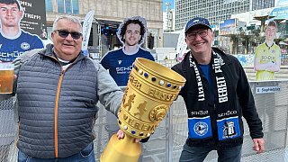 Die schönsten Bilder vom Arminia-Fanfest in Berlin