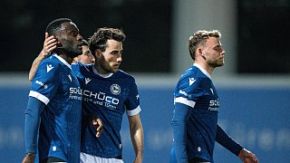 Arminia schlägt Siegen mit 1:0.