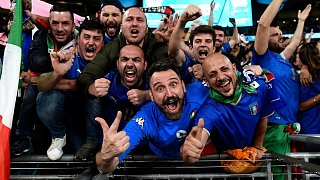Italiener feiern EM-Titel auf Straßen und Plätzen im Land