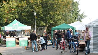 Viele Besucher beim Herbstfest zum 50. Jubiläum des Tierheimes