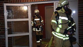 Feuerwehr rettet Mann aus Wohnung in Gütersloh