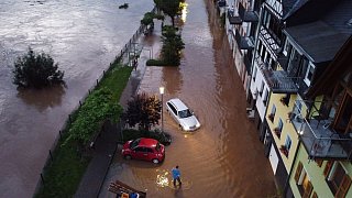 Mehr als 100 Hochwasser-Tote im Westen Deutschlands