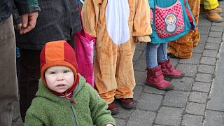 Salzkotten: Karnevalsumzug lockt tausende Schaulustige nach Scharmede