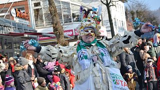 Bad Driburg: Närrischer Karnevalsumzug durch die Badestadt