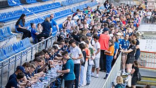 Arminis Sommerfest am 1. Mai auf dem Gelände der Schüco-Arena