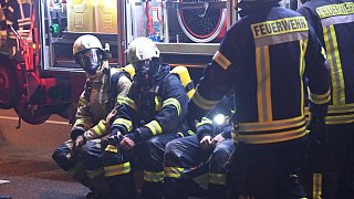 Brand einer Gartenlaube an der Oststraße in Gütersloh