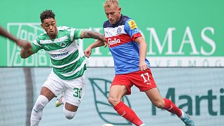 Fehlstart für Bielefeld - perfekter Auftakt für St. Pauli