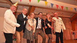 Bad Driburg: Sessionsstart der Karnevalsgesellschaft Rot-Weiße-Garde