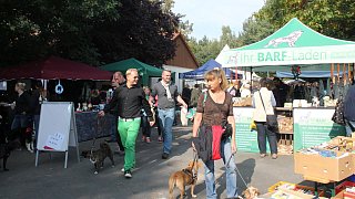 Viele Besucher beim Herbstfest zum 50. Jubiläum des Tierheimes