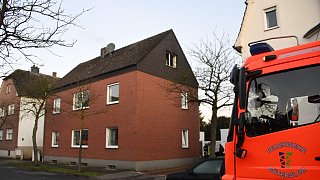 Feuerwehr löscht Küchenbrand in Gütersloh