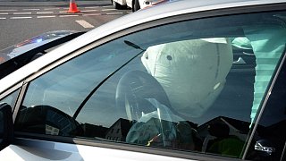 Drei Verletzte bei Unfall mit Streifenwagen in Gütersloh