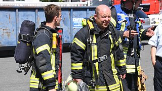 Feuerwehr muss bei Kleinemas in Verl letzte Glutnester löschen