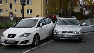 Unfall auf dem Gütersloher Südring - zwei Frauen lebensgefährlich verletzt
