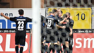 Paderborn gewinnt gegen Hansa Rostock 2:1