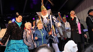 Steinheim: Karnevalisten feiern Sessionsbeginn