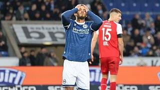 Arminia Bielefeld schlägt Viktoria Köln 2:0.