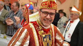 Bad Driburg: Närrische Herrensitzung der KG Rot-Weiße Garde