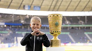 Die elf Einlaufkinder aus OWL bei Arminias Pokalfinale