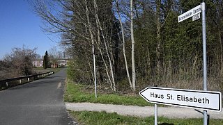 Mehr als 100 Einsatzkräfte suchen Vermissten 84-Jährigen