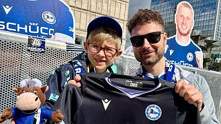 Die schönsten Bilder vom Arminia-Fanfest in Berlin