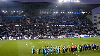 Arminia Bielefeld schlägt 1860 München 2:0.