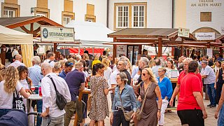 Bielefelder Weinmarkt gestartet