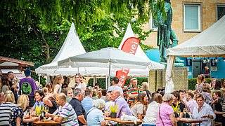 Bielefelder Weinmarkt gestartet