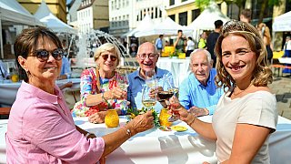 Bielefelder Weinmarkt gestartet