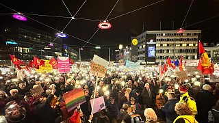 Über 25.000 Menschen bei Großdemo auf dem Bielefelder Jahnplatz