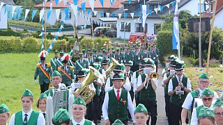 Bad Driburg: Glanzvolles Schützenfest in Neuenheerse