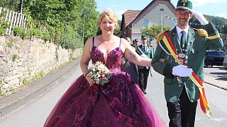 Bad Driburg: Glanzvolles Schützenfest in Neuenheerse
