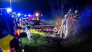 Warburger Berufsschüler verunglücken auf der A44