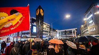 Bielefelder demonstrieren erneut gegen Rechtsextremisten