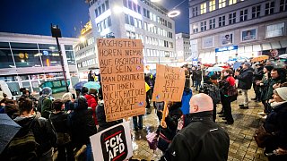 Bielefelder demonstrieren erneut gegen Rechtsextremisten
