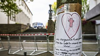 Eine Stadt unter Schock: Tödlicher Messerangriff in Solingen