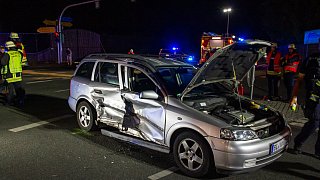 Schwerer Verkehrsunfall auf der B482 in Porta Westfalica