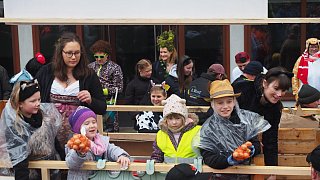 Nieheim: Rosenmontagszug