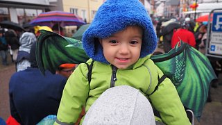 Nieheim: Rosenmontagszug