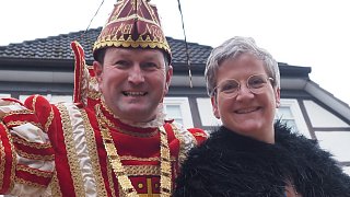 Nieheim: Rosenmontagszug