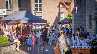 Baustellenparty an der Brackweder Hauptstraße