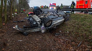 Porta Westfalica: Wolfsburger Fußballprofi Junior Malanda bei Unfall auf A 2 gestorben