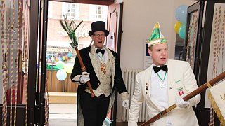 Steinheim: Rathaussturm und Rosenmontagsorden