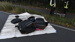 Autofahrerin wird bei Unfall eingeklemmt